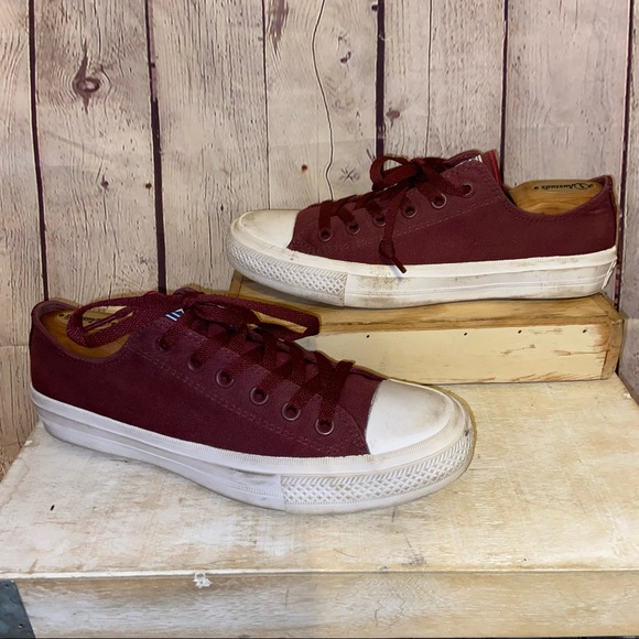 Converse Shoes - Converse chuck Taylors size men’s 7 women’s 9